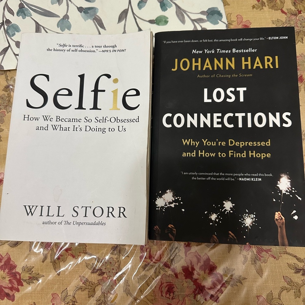 Selfie and Lost Connections Book Set by Will Storr and Johann Hari
